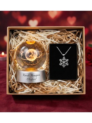 Kişiye Özel Mesaj Baskılı Satürn Kız Işıklı Cam Kristal Küre & Kolye Hediye Seti - Sevgiliye Sevgililer Günü Hediyesi
