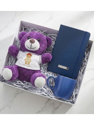Kişiye Özel Tişörtlü Mor Peluş Ayıcık & Mavi Defter & Mavi Kupa Hediye Seti
