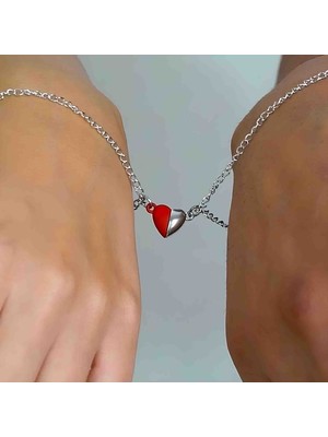 Bontexs Kırmızı ve Gümüş Renk Detaylı Mıknatıslı Kalp Unisex Çift Bilekliği