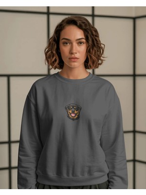 Muhtar Store Rottweiler Baskılı Kadın Sweatshirt – Minimal Güçlü Tasarım Regular Fit