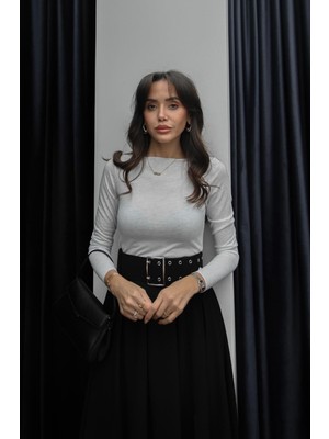 Havoş Ekru Simli Kayık Yaka Transparan Bluz