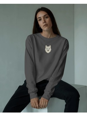 Muhtar Store Mavi Gözlü Husky Baskılı Kadın Sweatshirt – Antrasit Regular Fit Minimal Tasarım