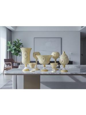 Lumindra Lalezar-I Buse: Osmanlı Motifli Kristal ve Altın Koleksiyonu