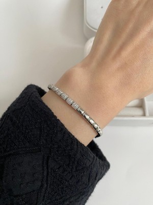 Elifra Parlak Taş Detaylı Özel Seri Şık Kadın Gümüş Bileklik