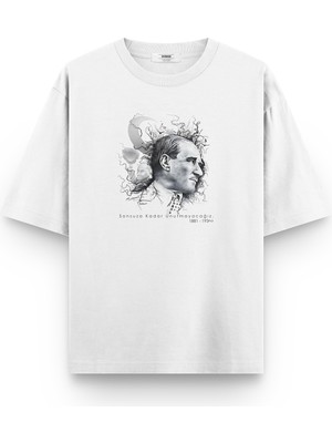 Overoz Atatürk Baskılı Yarı Oversize Oversize Unisex Beyaz T-Shirt 1236