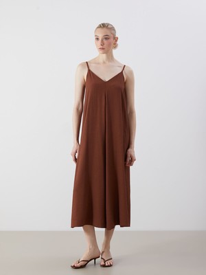 Lc Waikiki Yeni Sezon V Yaka Dokulu A Kesim Elbise