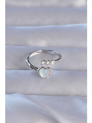 Pirinç Gümüş Renk Zirkon Taşlı Sedefli Kalp Model Ayarlanabilir Yüzük - Lisinya