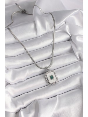 316L Çelik Gümüş Renk Italyan Zincir Beyaz Sedefli Kare Portre Model Zümrüt Taş Detay Kadın Kolye - Lisinya