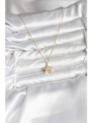 Pirinç Gold Renk Zincirli Yıldızlı Model Kadın Kolye - Lisinya