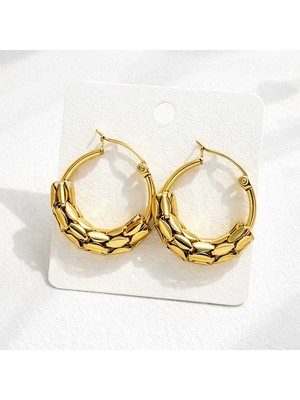 Zincir Detaylı Altın Renk Halka Küpe