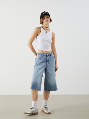 Lc Waikiki Yeni Sezon Bermuda Fit Kadın Jean Şortolon