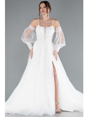 Abiyefon Kol Aksesuarlı Yırtmaçlı Güpür Uzun Gelinlik ABG114