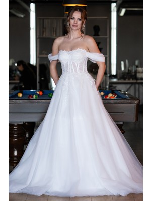 Abiyefon Straplez Üstü Işlemeli Uzun Prenses Gelinlik ABG088