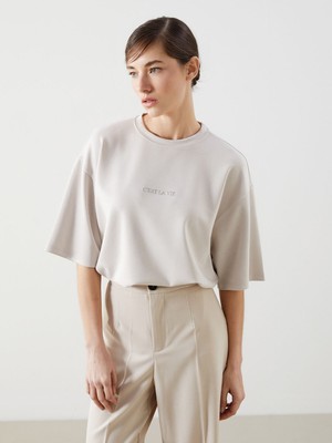 Lc Waikiki Yeni Sezon Modal Karışımlı Nakışlı Oversize Kadın Tişört