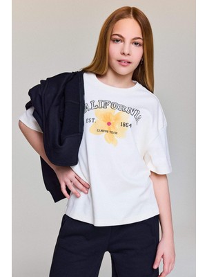 DeFacto Oversize Çiçekli Tişört Kız Çocuk G1766A826SM