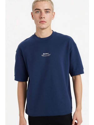 DeFacto Nefes Alabilen Loose Fit Baskılı Tişört F8147AX26SP