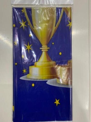 Karakterli Desenli Kullan At Plastik Masa Örtüsü