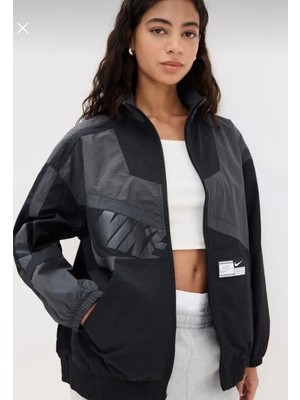 Nike Street Woven Oversize Jacket Bol Kalıp Siyah Kadın Spor Ceket HJ0176-060