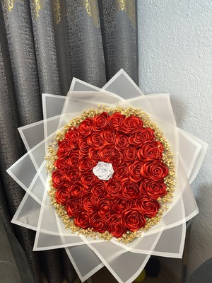 Satence Store 41'li Solmayan Isteme Gül Buketi