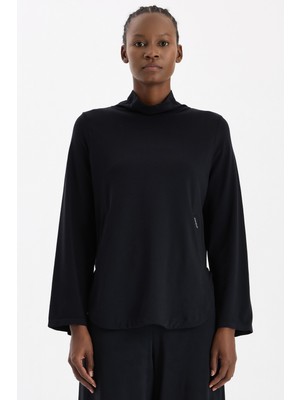 COMEUP Yüksek Yaka Cepli Uzun Kollu Hafif Sweatshirt Siyah