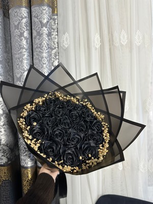 Satence Store 19'lu Solmayan Siyah Gül Buketi