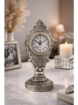 Home Dekor Hediye Nostaljik Vintage Taş Işlemeli Kabartmalı Lüks Gümüş Renk Dekoratif Salon ve Ofis Masa Saati 29 cm