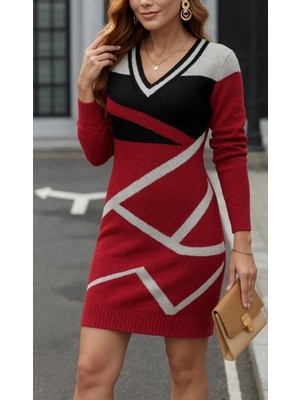 Uzun Kollu V Yakalı Kısa Triko Elbise