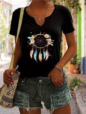 Mercoledi Kadın Dream Catcher Baskılı Yarım V-Yaka Kollu Regular Kalıp Rahat T-Shirt
