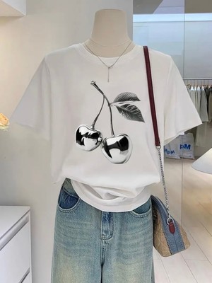 Mercoledi Metal Cherry Baskılı Oversize Bisiklet Yaka T-Shirt