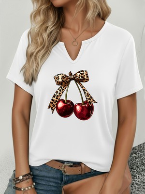 Mercoledi Kadın Leopar Kiraz Baskılı Yarım V-Yaka Kollu Regular Kalıp Rahat T-Shirt