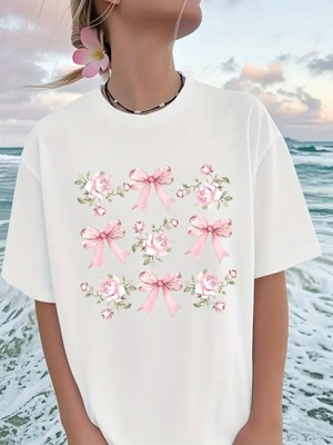 Mercoledi Kurdele ve Çiçek Baskılı Oversize Bisiklet Yaka T-Shirt