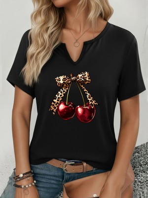 Mercoledi Kadın Leopar Kiraz Baskılı Yarım V-Yaka Kollu Regular Kalıp Rahat T-Shirt