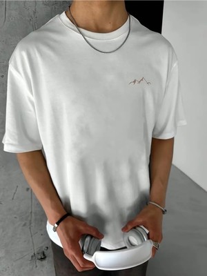 Mercoledi Dağ Grafik Baskılı Oversize Bisiklet Yaka T-Shirt