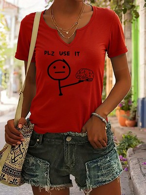 Mercoledi Kadın Use It Baskılı Yarım V-Yaka Kollu Regular Kalıp Rahat T-Shirt