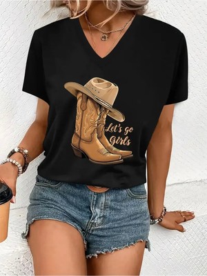 Mercoledi Kovboy Şapka ve Çizmesi Baskılı Kadın Oversize V Yaka T-Shırt