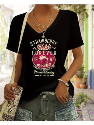 Mercoledi V Yaka Oversize Strawberry Baskılı Tişört