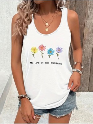 Mercoledi Minimal Çiçek Baskılı Kadın T-Shırt