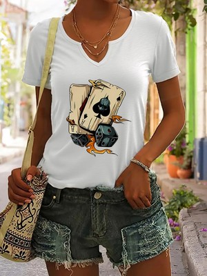 Mercoledi Kadın Iskambil Kagıdı Baskılı Yarım V-Yaka Kollu Regular Kalıp Rahat T-Shirt