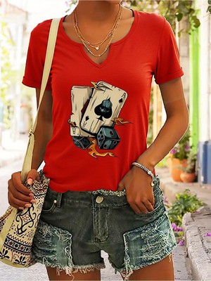 Mercoledi Kadın Iskambil Kagıdı Baskılı Yarım V-Yaka Kollu Regular Kalıp Rahat T-Shirt