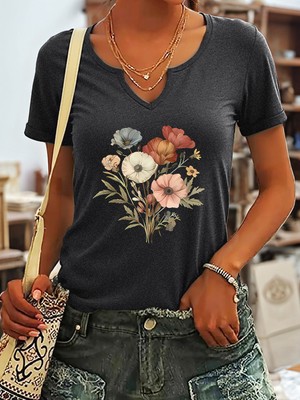 Mercoledi Kadın Çiçek Buketi Baskılı Yarım V-Yaka Kollu Regular Kalıp Rahat T-Shirt