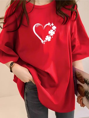 Mercoledi Çiçekli Kalp Baskılı Oversize Tişört