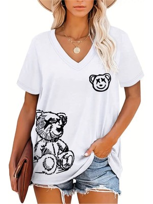 Mercoledi V Yaka Oversize Ayıcık Baskılı Tişört