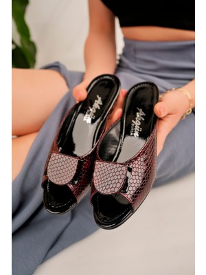 Akgün Terlik Kadın Şık Ev Terliği