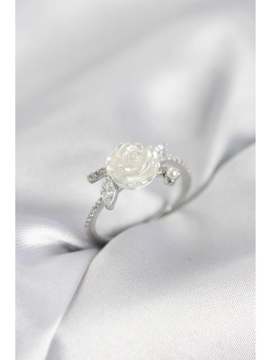 Clariss Üreticiniz Gümüş Renk Gül Model Zirkon Taşlı Kadın Yüzük 481348