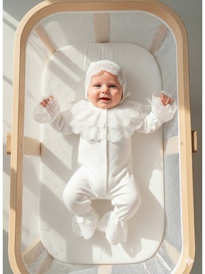 Miniday Baby Kız Bebek Tulum Dantelli Şapkalı  Pamuklu Ekru Renkli İç Göstermeyen Tasarım