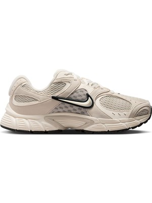Nike V5 Rnr Kadın Günlük Spor Ayakkabı – Hafif, Konforlu, Retro Koşu Stil Günlük Sneaker