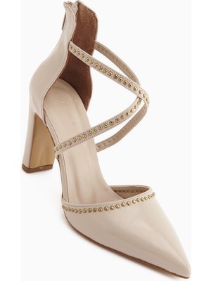 Limoya Neyla Bej Zımba Detaylı Çapraz Bantlı Sivri Burunlu Kadın Topuklu Ayakkabı