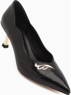 Limoya Liona Siyah Toka Detaylı Kadın Topuklu Ayakkabı Stiletto