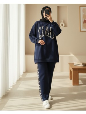 Moda Morfo Önü Yazılı Leopar Deseni Detaylı Üç İplik Sweat Takım  -Laci