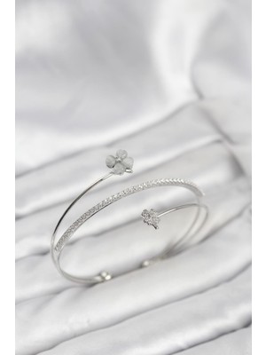 Prativas Yonca Çiçek Model Pirinç Gümüş Renk Kadın Bileklik - PRT3500EB10105